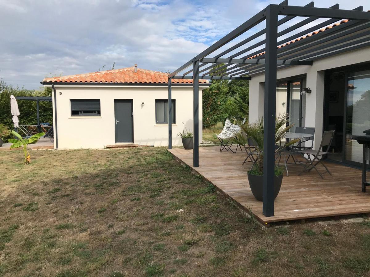 Les Paillotes Des Iles Et Re Villa Saint-Simon-de-Bordes ภายนอก รูปภาพ